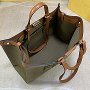 Fendi Peekaboo x Tote Hand Bag Brown Size 41X29X14cm - 4