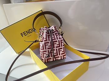 Fendi Mon Tresor Small Bucket Bag With Pink Calfskin Leather 8BS01 