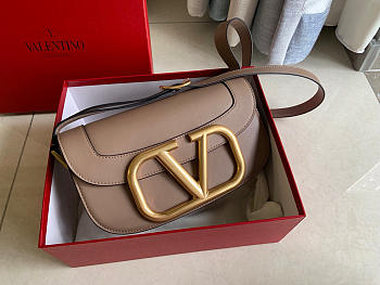 Valentino Garavani Supervee Shoulder Brown Bag Size 26.5x9x15cm