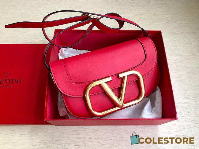 Valentino Garavani Supervee Shoulder Red Bag Size 26.5x9x15cm - 1