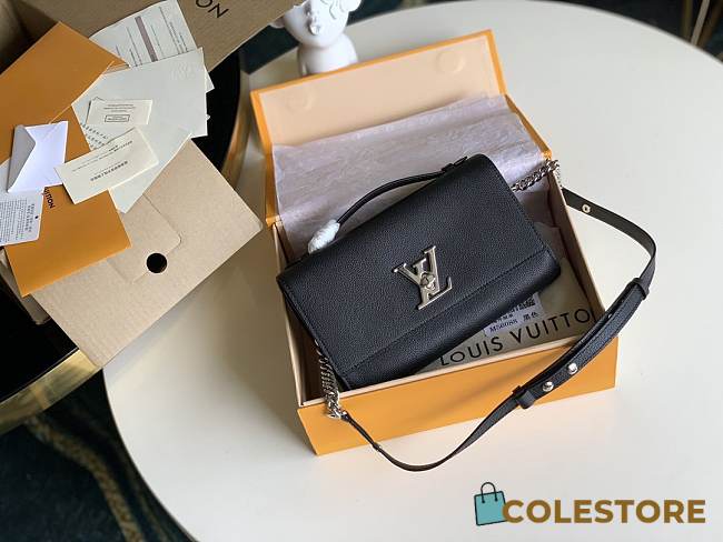 Louis Vuitton Lockme Clutch M56088 - 1