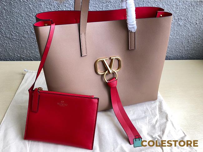Valentino Garavani E/W Vring Size 39x32x14cm - 1