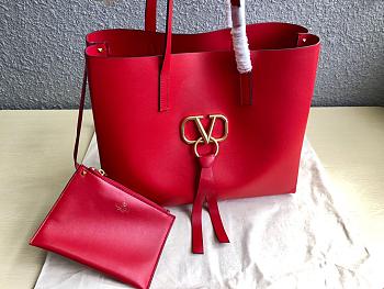 Valentino Garavani E/W Vring In Red Size 39x32x14cm