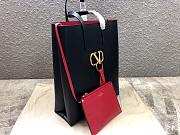 Valentino Garavani E/W Vring In Black Size 39x32x14cm - 4