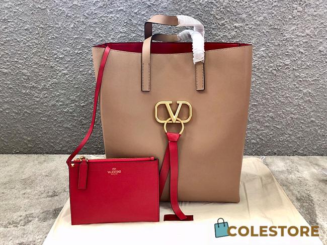 Valentino Garavani E/W Vring In Beige Size 34 x 40 x 12 cm - 1