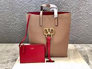 Valentino Garavani E/W Vring In Beige Size 34 x 40 x 12 cm - 1