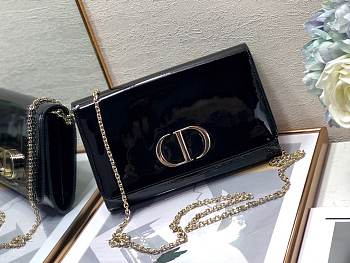 dior montaigne wallet on chain