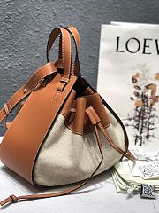 Loewe Hammock Bag in Brown Calfskin Size 32 x 28 x 15 cm - 5