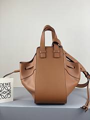 Loewe Hammock Bag in Calfskin Size 32 x 28 x 15 cm - 3