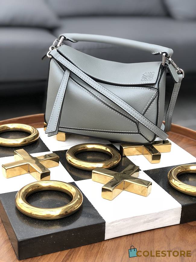 Loewe Puzzle Bag Soft Grained Calfskin Grey Size 18*12.5*8cm - 1