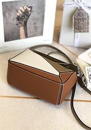 Loewe Puzzle Bag Soft Khaki Calfskin Brown Size 18*12.5*8cm - 4