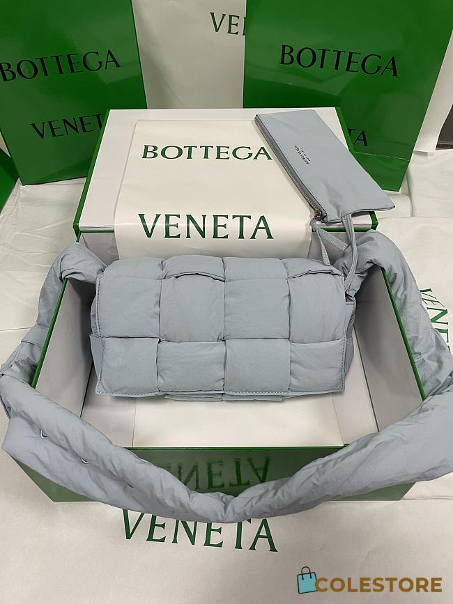 Bottega Veneta Tech Cassette Padded Bag Light Grey 628951 Size 30cm*15cm*7.5cm - 1