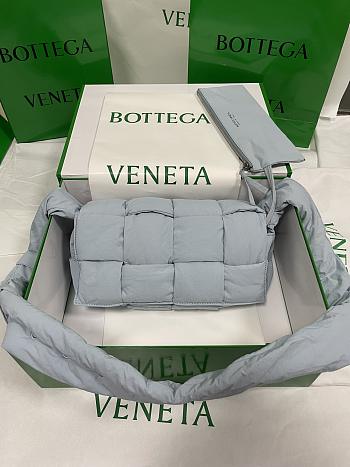 Bottega Veneta Tech Cassette Padded Bag Light Grey 628951 Size 30cm*15cm*7.5cm