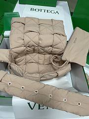 Bottega Veneta Tech Cassette Padded Bag Cream 628951 Size 30cm*15cm*7.5cm - 5