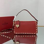 Small Rockstud Grainy Calfskin Crossbody Bag 19cm - 1