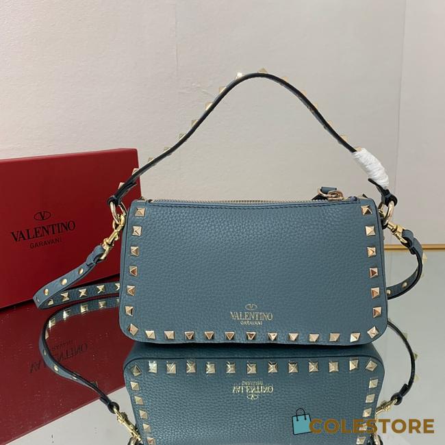 Small Rockstud Grainy Calfskin Crossbody Bag Azure 19cm - 1