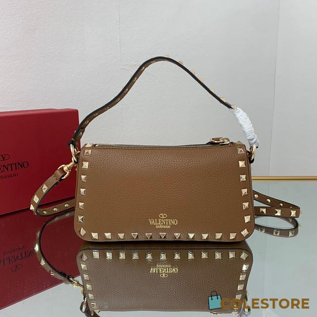 Small Rockstud Grainy Calfskin Crossbody Bag Brown 19cm - 1