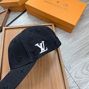 LV Hat 21 - 6