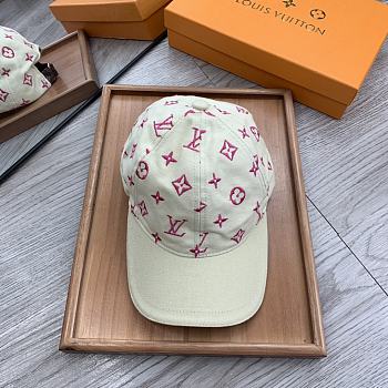 LV Hat 21 Pink&White