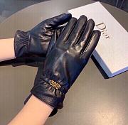 Dior Gloves Logo  - 2