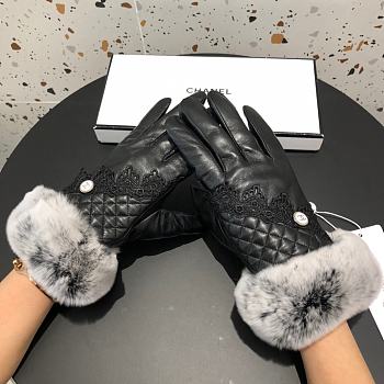 Chanel Women Gloves 