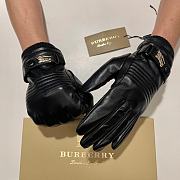 Burberry Men's Gloves  - 2