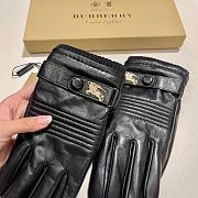 Burberry Men's Gloves  - 5