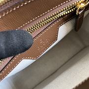 Gucci Messenger Bag With Interlocking G Brown 674164 21cm - 5