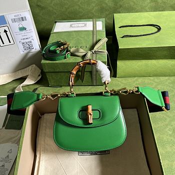 Gucci Bamboo Mini Top Handle Bag Green 686864 17cm