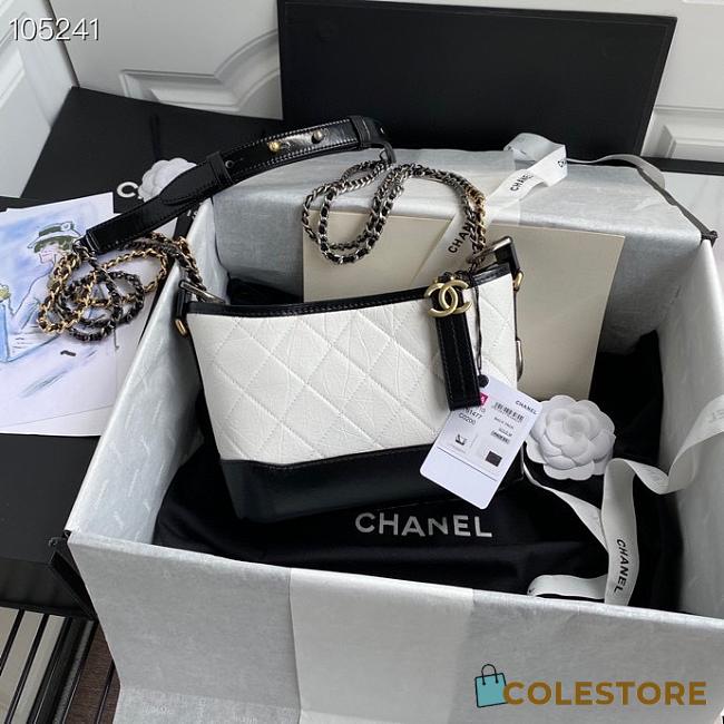 Chanel Gabrielle Hobo Bag In White AS1521 Size 20cm - 1
