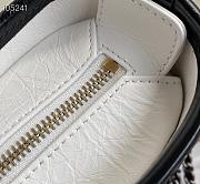 Chanel Gabrielle Hobo Bag In White AS1521 Size 20cm - 3