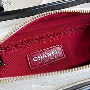 Chanel Gabrielle Hobo Bag In White AS1521 Size 20cm - 2