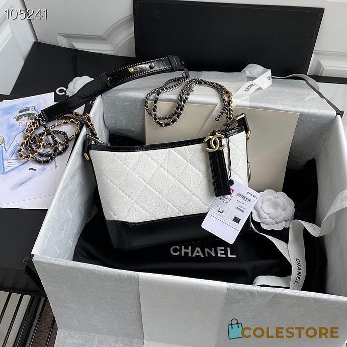Chanel Gabrielle Hobo Bag In White AS1521 Size 20cm 