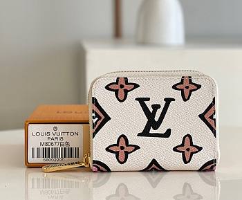 Louis Vuitton Zippy Coin Purse M80677 Size 11cm