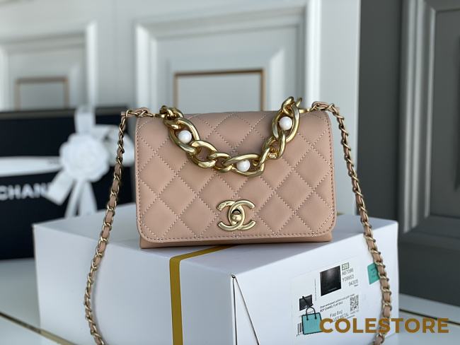 Chanel Square Shoulder Bag 18cm - 1