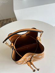 Louis Vuitton NeoNoe Monogram Empreinte Bucket Bag Brown 20cm - 2