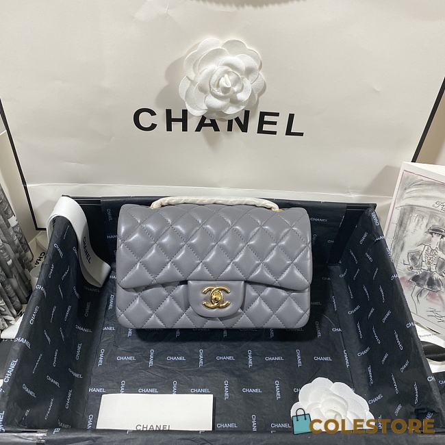 Chanel Classic Flap Bag Lambskin Leather A0116 Size 20cm - 1