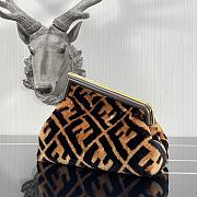 Fendi First Shearling In Brown Size 32cm - 4