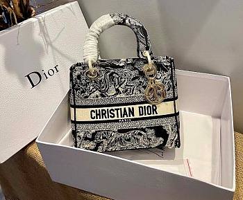 Dior Lady Medium Blue Toile de Jouy Reverse Embroidery Size 24cm