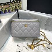 Chanel Medium Classic Box A88828 Size 16cm - 6