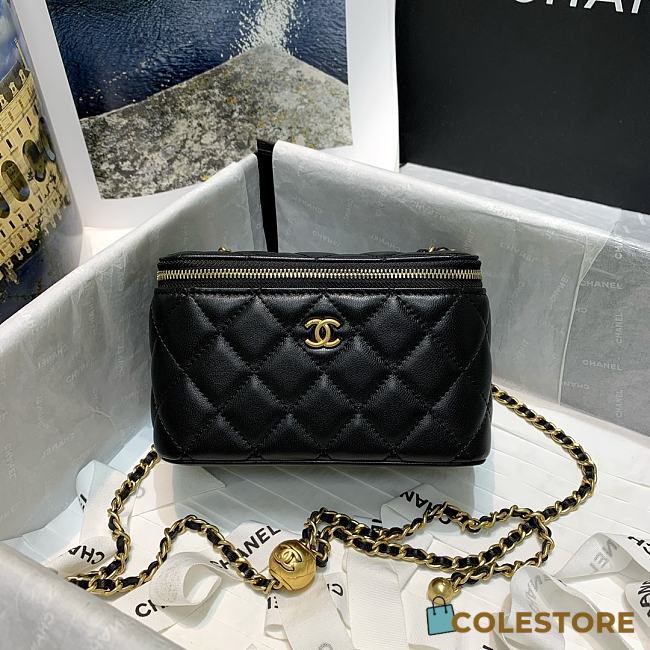 Chanel Medium Classic Box Black A88828 Size 16cm - 1