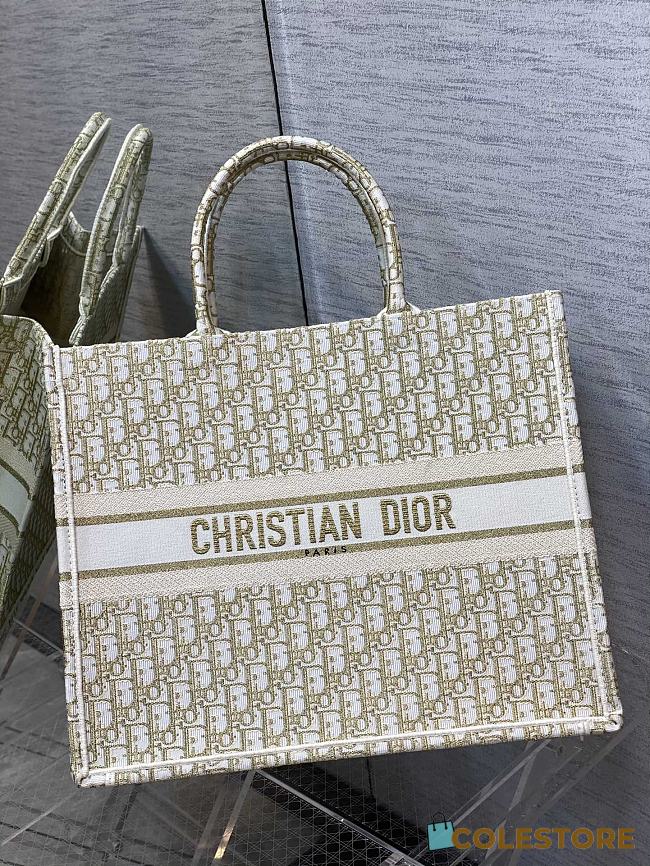 Dior Book Tote Embroidery In White Size 42cm - 1