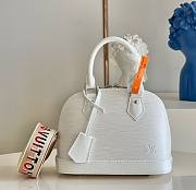 Louis Vuitton Alma BB White Epi Leather M59217 Size 23.5cm