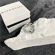 Givenchy Chain Ring - 5