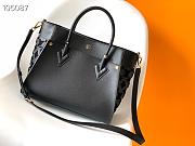 Louis Vuitton On My Side Wool Details M53826 Size 30.5 x 24.5 x 14 cm - 2