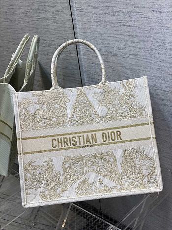 Dior Book Tote Toile De Jouy Size 42cm