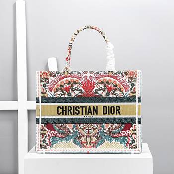 Dior Book Tote Toile De Jouy Multicolor Size 36cm