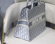 Dior Book Tote Embroidery M1286 Size 36cm - 5