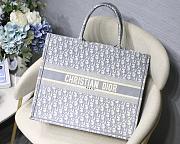 Dior Book Tote Embroidery M1286 Size 42cm - 1