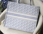Dior Book Tote Embroidery M1286 Size 42cm - 2